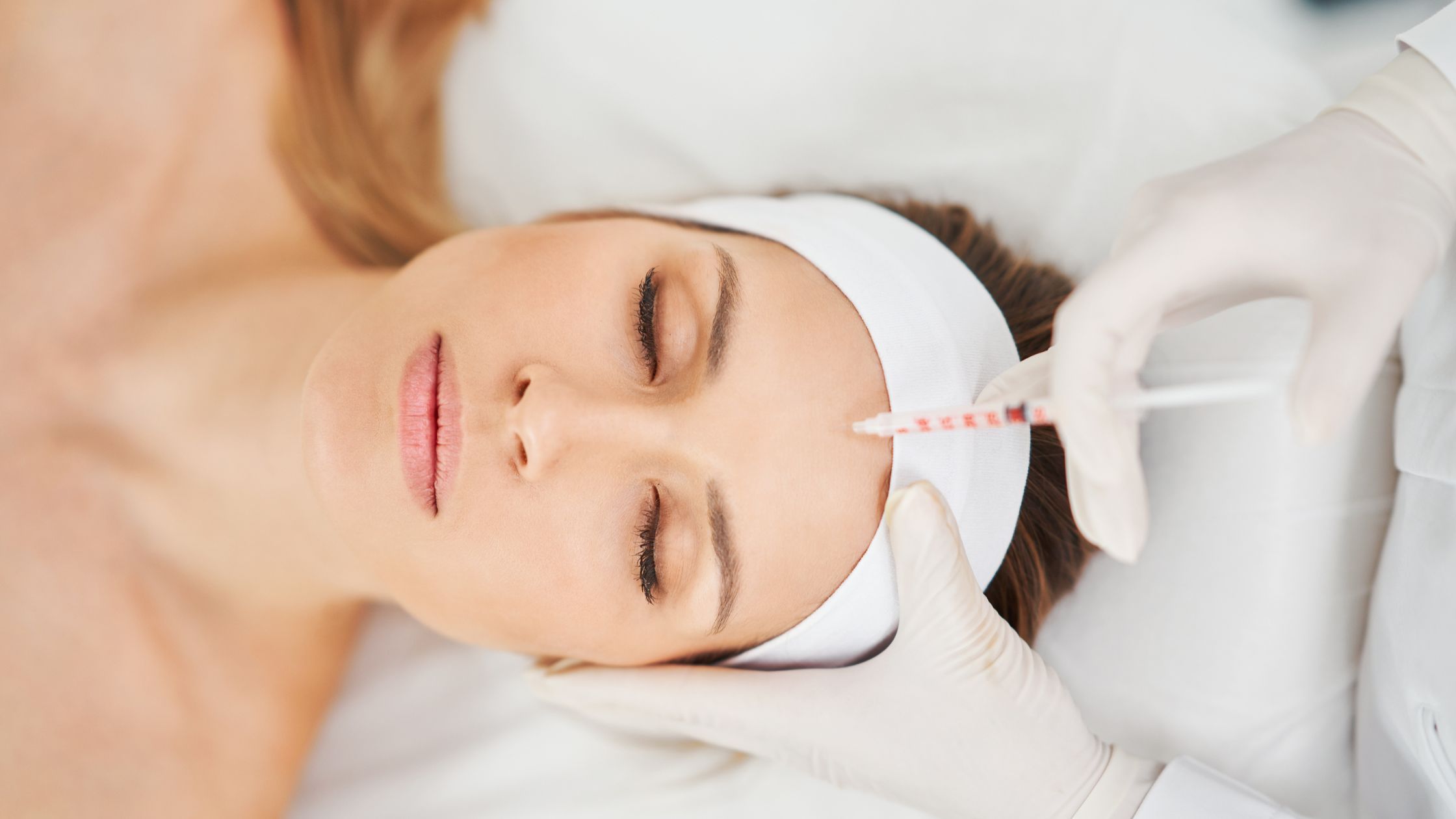 botox-injektion-syringe-woman-beauty-doc-cultureandcream-blogpost