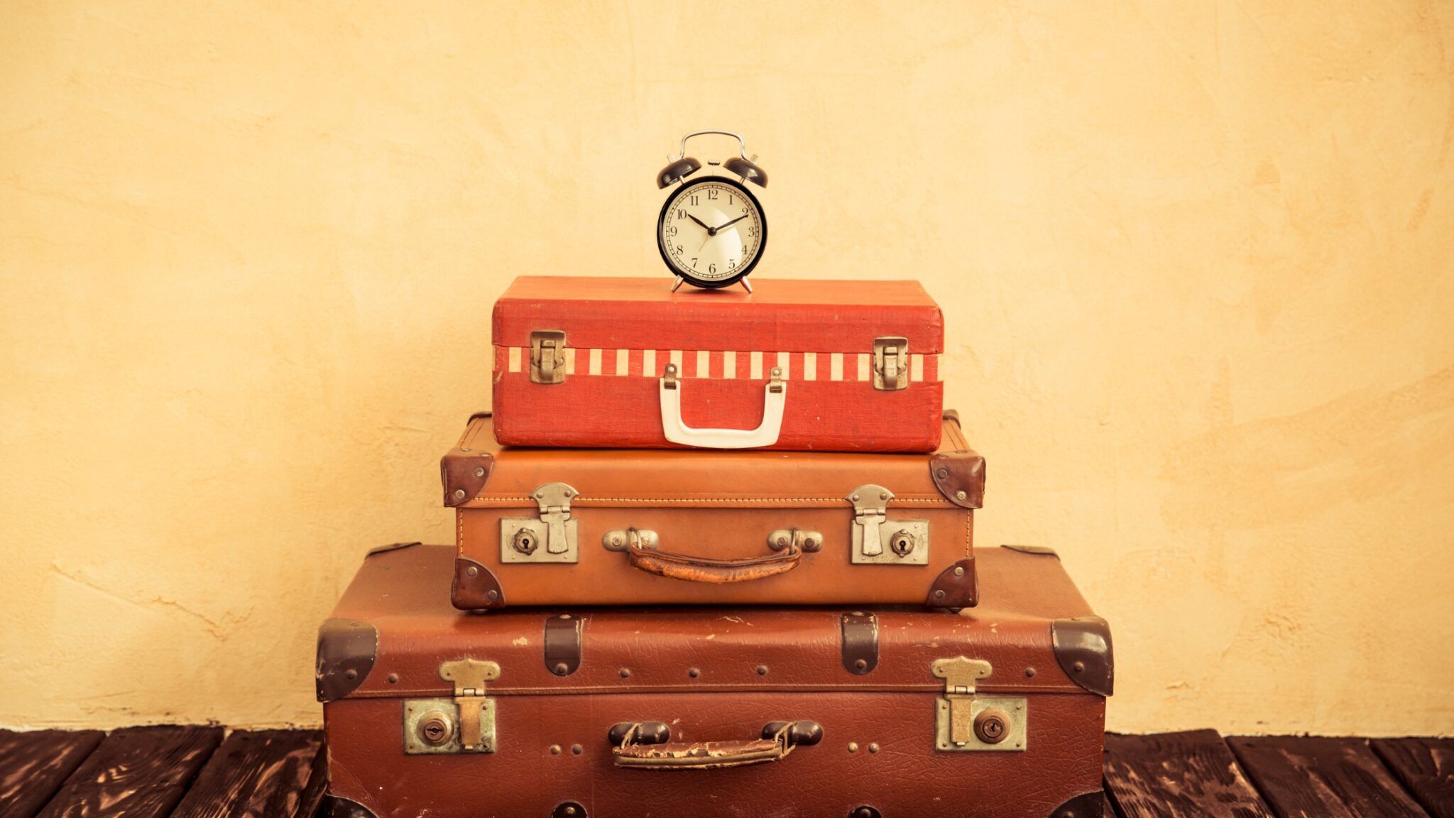 Reisen-Koffer-Wecker-cultureandcream-blogpost