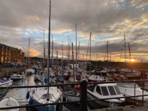 harbour-north-berwick-sailingboat-ship-port-cultureandcream-blogpost