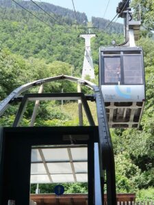 seilbahn-vigilius-mountain-resort-dolomiten-suedtirol-cultureandcream-blogpost