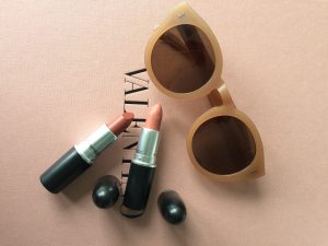 lippenstift-nude-lipstick-sunglasses-sonnenbrille-cultureandcream-blogpost