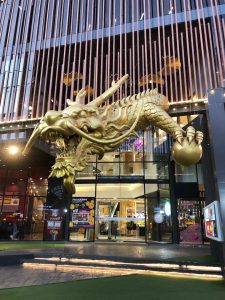 lucky-dragon-chinatown-bangkok-cultureandcream-blogpost