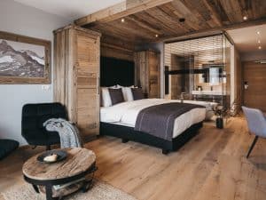 grand-deluxe-room-vaya-hotel-zillertal-cultureandcream-blogpost