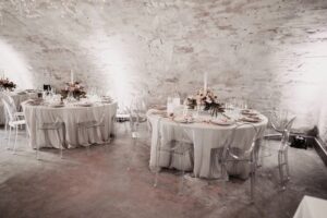 gewoelbe-keller-hochzeiten-wedding-table-villa-vie-cultureandcream-blogpost