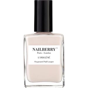 nailberry-varnish-nails-colour-tahini-trend-cultureandcream-blogpost