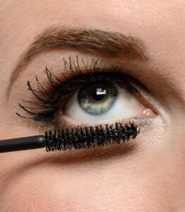 unterwimpern-low-lashes-mascara-beauty-make-up-cultureandcream-blogpost