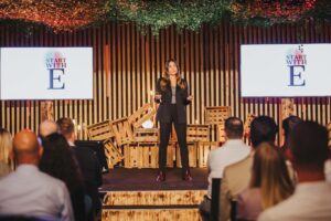 expertin-coach-amira-ben-achour-career-coach-women-cultureandcream-blogpost