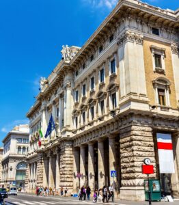 Galleria-Alberto-Sordi-fassade-rom-jugendstil-shopping-center-cultureandcream-blogpost